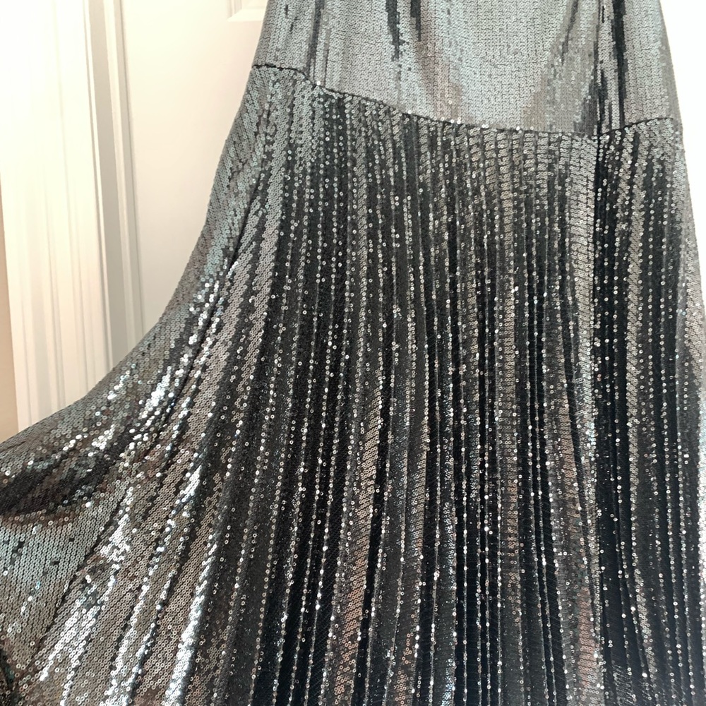 NWT Bardot sequin midi skirt - Picture 7 of 10